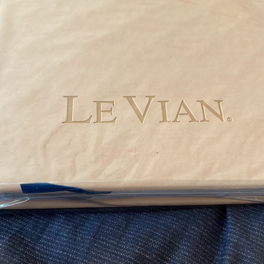 Crean Color Authentic Levian Notebook - image 4